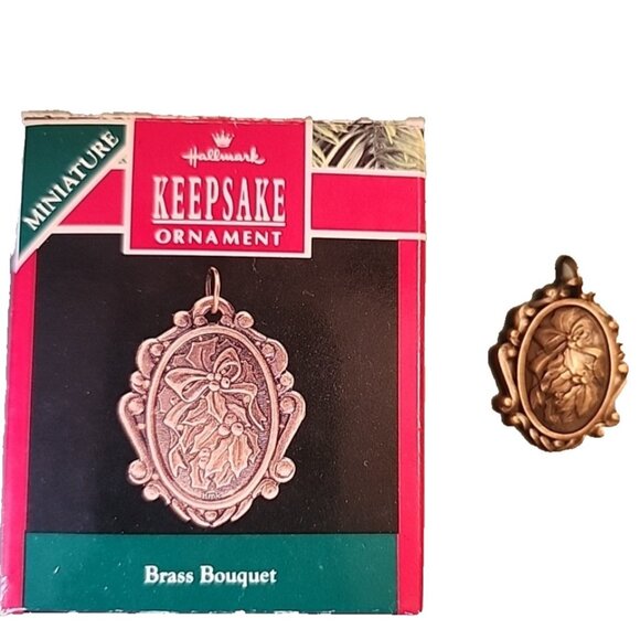 1990 Hallmark Keepsake Miniature Brass Bouquet Ornament Floral in Box Mini - Picture 1 of 5
